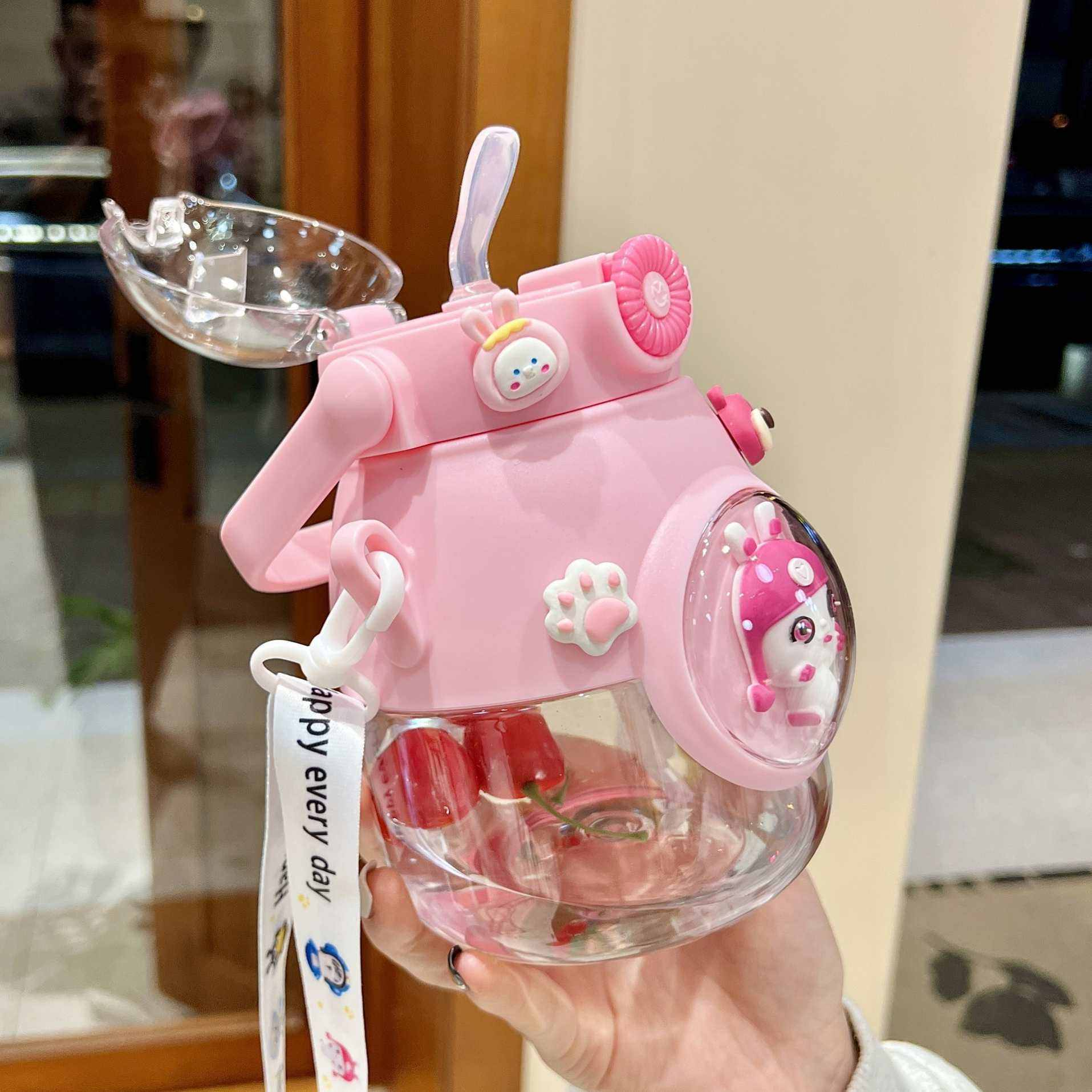900ml Kids Sports Bottle image 3