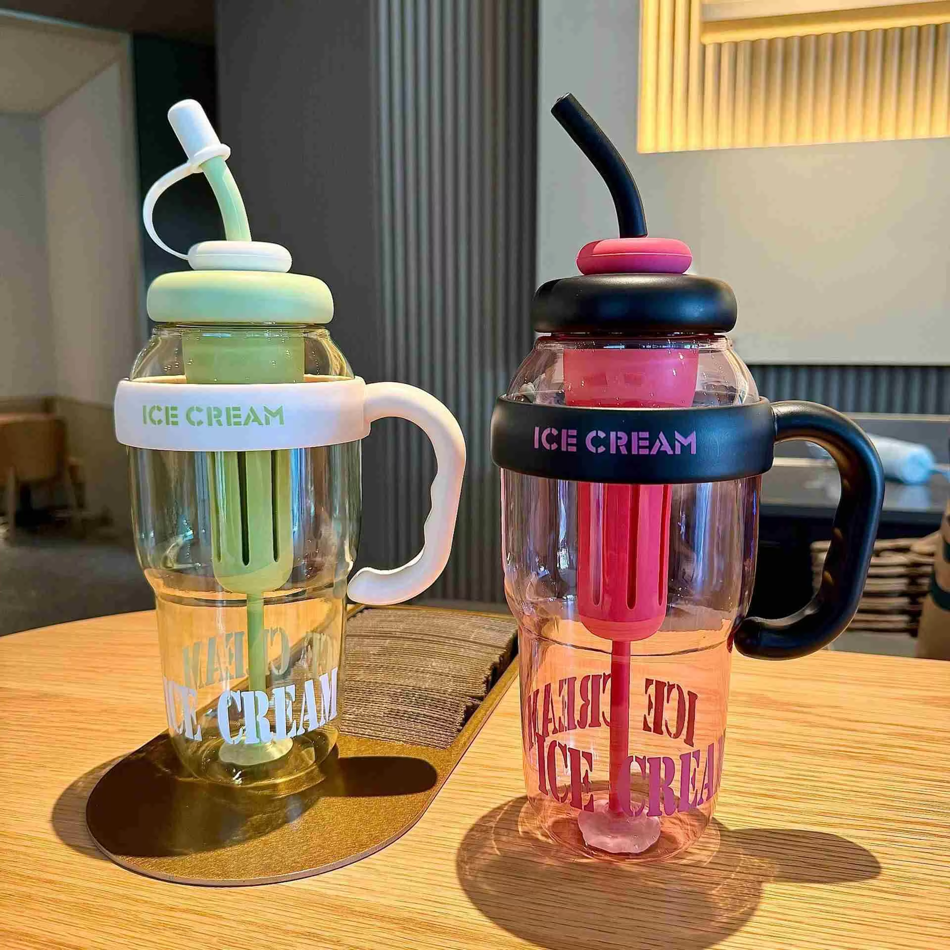 1200ml Straw Water Bottle image 4